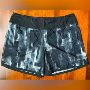 Brooks XL women’s running shorts